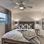 Quiet Luxury Estate W/ Heated Pool: Scottsdale